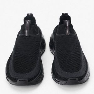 Zara Size 1 Boys Sock Style Sneakers